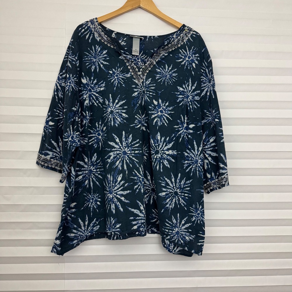 Catherines Womens 4X Navy Blue White Sunburst Floral Cotton Tunic Top Sequin 3/4